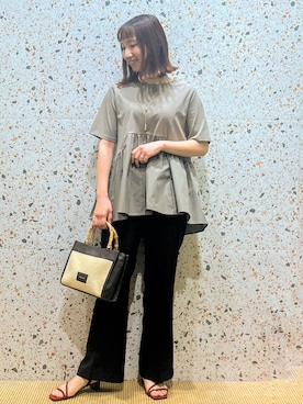 「OPAQUE.CLIP（オペークドットクリップ）のアイテム（Tシャツ/カットソー）」を使った、さくらさん（レディース・161cm）の春コーディネート