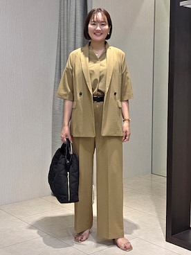 「アイテム（テーラードジャケット、イエロー系）」を使った、naokoさん（レディース・165cm）の夏コーディネート