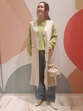 「SHOO・LA・RUE（シューラルー）の【洗える/S-LL】ワッフル編みが魅力な ドロップショルダーニット（ニット/セーター、グリーン系）」を使った、次女さん（レディース・162cm）の冬コーディネート