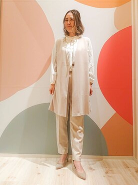 「SHOO・LA・RUE（シューラルー）の【通勤／デイリー／セットアップ可】マルチに使える カットジョーゼット ジレ（ベスト、ベージュ系）」を使った、次女さん（レディース・162cm）の冬コーディネート