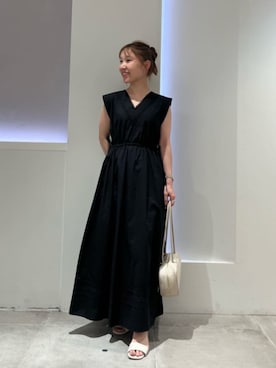 「NATURAL BEAUTY BASIC（ナチュラルビューティーベーシック）のアイテム（バッグ）」を使った、NBB STAFFさん（レディース・154cm）の春コーディネート