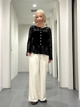 「NATURAL BEAUTY BASIC（ナチュラルビューティーベーシック）のアイテム」を使った、NBB STAFFさん（レディース・164cm）の春コーディネート