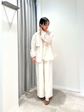 「NATURAL BEAUTY BASIC（ナチュラルビューティーベーシック）のアイテム」を使った、NBB STAFFさん（レディース・161cm）の春コーディネート