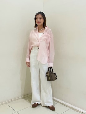 「NATURAL BEAUTY BASIC（ナチュラルビューティーベーシック）のアイテム（パンツ）」を使った、NBB STAFFさん（レディース・157cm）の春コーディネート