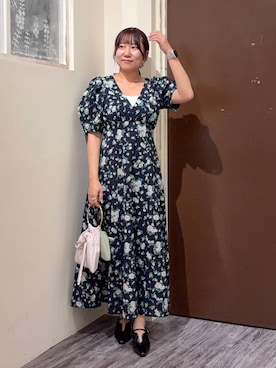 「mysty woman（ミスティウーマン）のバックストラップミュール 639499（サンダル、ブラック系）」を使った、ひなさん（レディース）の春コーディネート