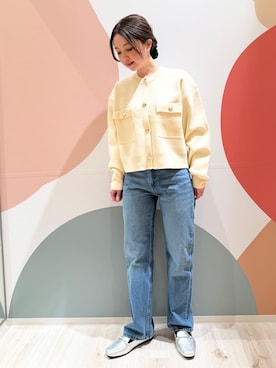 「SHOO・LA・RUE（シューラルー）の【洗濯機可/S-LL】1枚でも羽織りでも 華やか上品カーデ（カーディガン/ボレロ、ホワイト系）」を使った、長女さん（レディース・156cm）の冬コーディネート