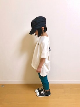 「ワークキャップ」｜「アイテム（その他）」を使った、Omoさん（キッズ・120cm）の秋コーディネート