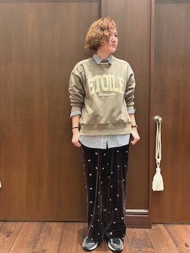 「アイテム（リング）」を使った、kaji.さん（レディース・163cm）の秋コーディネート