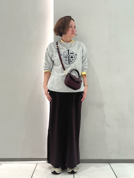 「アイテム（ブレスレット）」を使った、kaji.さん（レディース・163cm）の秋コーディネート