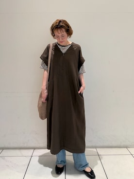 「Vネック」｜kaji.さん（レディース・163cm）の春コーディネート