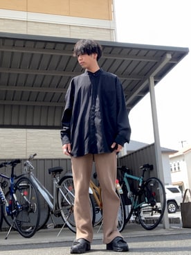 「スリット」｜あんころもちさん（メンズ・176cm）の春コーディネート