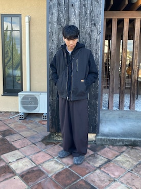 「アイテム（サンダル）」を使った、あんころもちさん（メンズ・176cm）の冬コーディネート