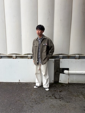 「AURALEE（オーラリー）のアイテム（パンツ）」を使った、あんころもちさん（メンズ・176cm）の春コーディネート