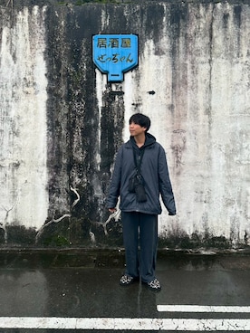 「BAGJACK（バッグジャック）のBAICYCLON by Bagjack (BCL-10(Ver.3)combo shoulder)（ショルダーバッグ、ブラック系）」を使った、あんころもちさん（メンズ・176cm）の冬コーディネート