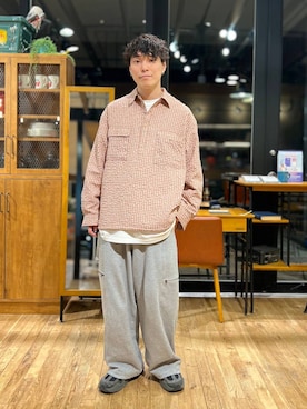 あすろんさん（メンズ・170cm）の春コーディネート