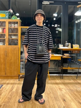 「niko and...（ニコアンド）のパラコード巾着ミニショルダーバッグ（ショルダーバッグ）」を使った、あすろんさん（メンズ・170cm）の夏コーディネート