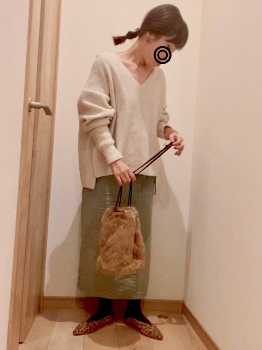 IENA - 2019AW  IENA  コクーンVネックプルオーバー ブラウン IENA（イエナ）の「コクーンVプルオーバー◇（ニット/セーター