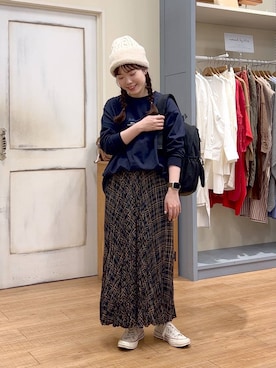 「アイテム（バックパック/リュック）」を使った、m o m o k aさん（レディース・157cm・20代）の秋コーディネート