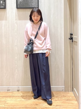 「SHOO・LA・RUE（シューラルー）の【洗濯機可/セットアップ可/UV/SS-LL】きちんとリラックス きれい見えワイドパンツ（Pants、ブルー系）」を使った、shirayuuuさん（レディース・155cm）の冬コーディネート