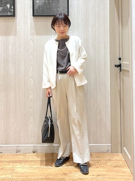 「SHOO・LA・RUE（シューラルー）の【洗濯機可/セットアップ可/UV/SS-LL】きちんとリラックス きれい見えワイドパンツ（Pants、ベージュ系）」を使った、shirayuuuさん（レディース・155cm）の春コーディネート