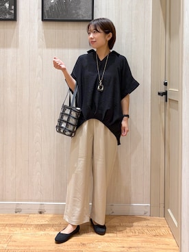 「SHOO・LA・RUE（シューラルー）の【NEW/22.5㎝-24.5㎝】洗えてサラサラ ニットパンプス（Pumps、ブラック系）」を使った、shirayuuuさん（レディース・155cm）の春コーディネート