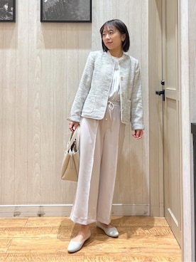 「SHOO・LA・RUE（シューラルー）の【洗濯機可/通勤】女性らしさとすっきり見えを叶える フロントプリーツブラウス（Shirts、ホワイト系）」を使った、shirayuuuさん（レディース・155cm）の冬コーディネート