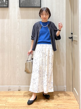 「SHOO・LA・RUE（シューラルー）の【毎日洗える/S-LL】上半身がすっきり見える　多機能5分袖ニット（Knitwear、ブルー系）」を使った、shirayuuuさん（レディース・155cm）の春コーディネート