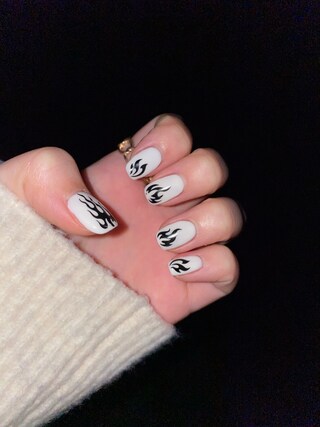 名前 マニキュア ジェルネイルを使ったコーディネート Wear