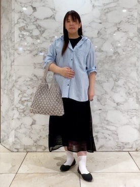 「grove（グローブ）の【貴島明日香さん着用/洗える】大人のストライプ フーディシャツ（シャツ/ブラウス、ブルー系）」を使った、HM☆さん（レディース・159cm）の春コーディネート