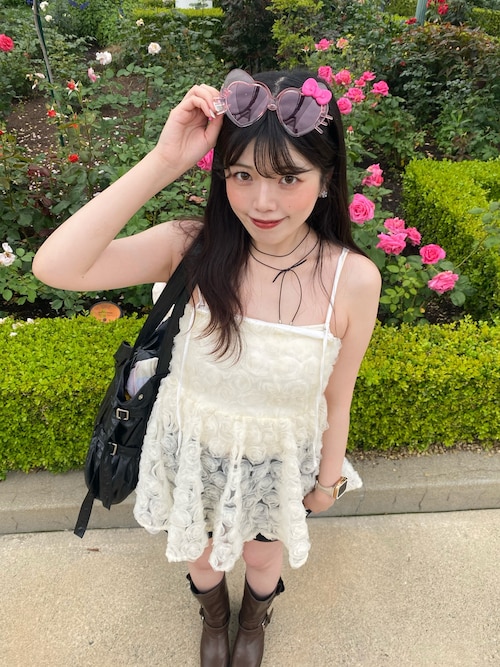 Chico ローズチュールペプラムブラウス チャコールグレー Chico