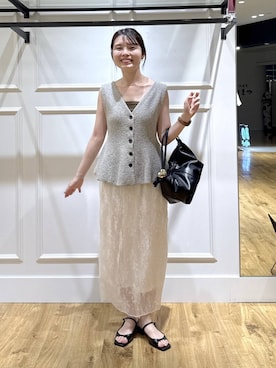 「A part by（アパートバイ）のブークレペプラムニットノースリーブ（ベスト、ブラック系）」を使った、ゆいぴさん（レディース・156cm）の夏コーディネート