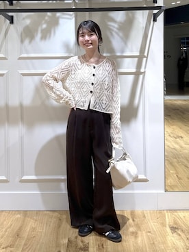「A part by（アパートバイ）のイージーストレートパンツ（スラックス、ブラウン系）」を使った、ゆいぴさん（レディース・156cm）の春コーディネート