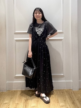 「A part by（アパートバイ）の【今年も登場！】ドットシシュウキャミワンピース（One piece dress、ブラック系）」を使った、ゆいぴさん（レディース・156cm）の夏コーディネート