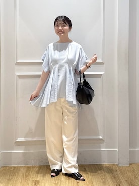 「A part by（アパートバイ）のタックデザインブラウス（Shirts、ブルー系）」を使った、ゆいぴさん（レディース・156cm）の夏コーディネート
