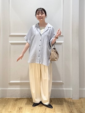 「A part by（アパートバイ）のスラックスコクーンボリュームパンツ（スラックス、ホワイト系）」を使った、ゆいぴさん（レディース・156cm）の春コーディネート