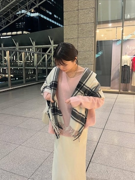 「A part by（アパートバイ）のアイテム（ストール/ショール）」を使った、ゆいぴさん（レディース・156cm）の冬コーディネート