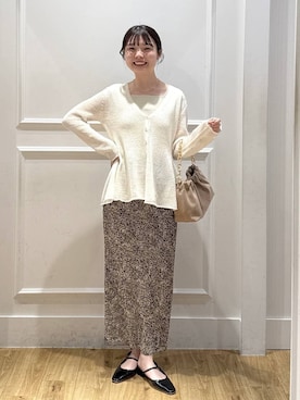 「A part by（アパートバイ）のプリーツイージータイトスカート2（スカート、ベージュ系）」を使った、ゆいぴさん（レディース・156cm）の春コーディネート