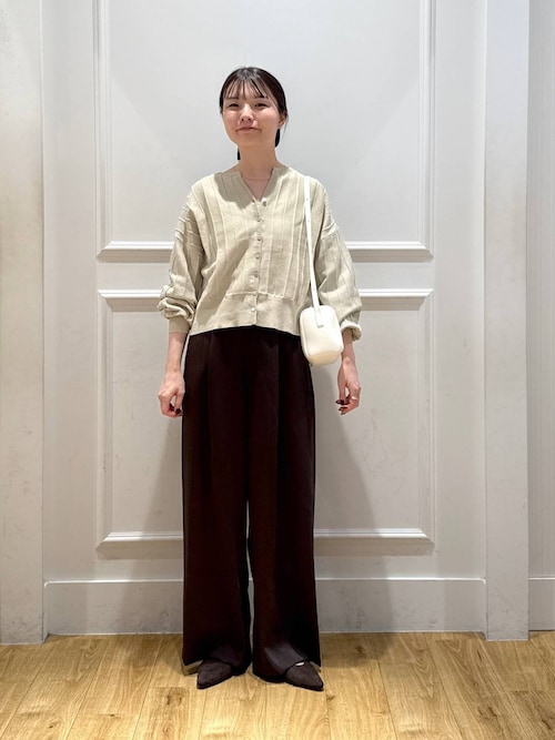 未使用品 forte forte 花柄ボタンレスカーディガン M 定価12万 未使用品 forte forte 花柄ボタンレスカーディガン M 定価12万