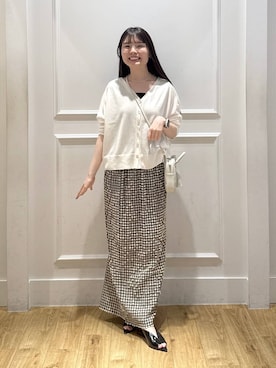 「A part by（アパートバイ）のポインテッドスリットミュール（Other Shoes、ブラック系）」を使った、ゆいぴさん（レディース・156cm）の夏コーディネート