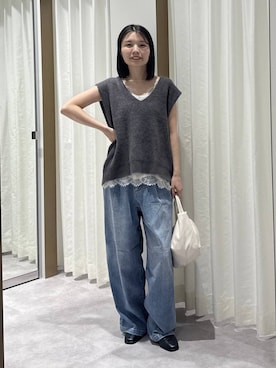 「A part by（アパートバイ）のサテンレースタンク（シャツ/ブラウス、ホワイト系）」を使った、ゆいぴさん（レディース・156cm）の秋コーディネート