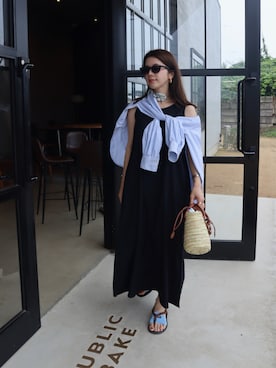 「ëpaのアイテム（Shirts、ブルー系）」を使った、miisuuzuukiiさん（レディース・162cm）の夏コーディネート