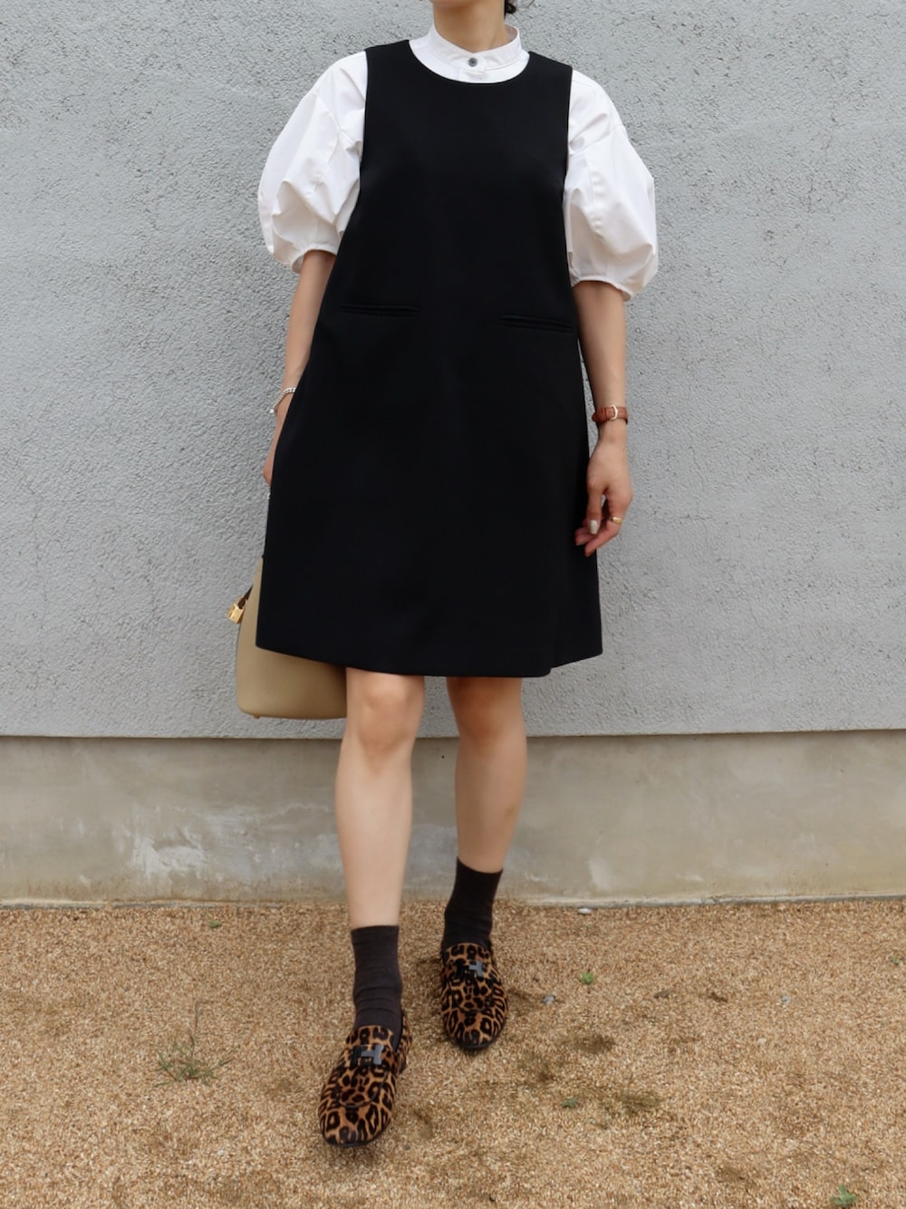 HERMESのローファーを使った人気ファッションコーディネート