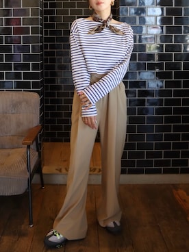 「ëpaのアイテム（Tシャツ/カットソー、その他）」を使った、miisuuzuukiiさん（レディース・162cm）の春コーディネート