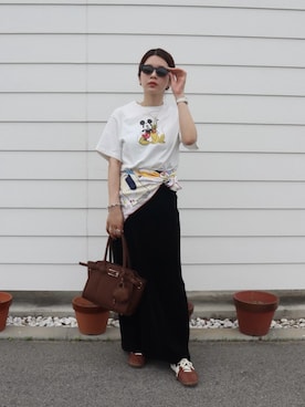 「ëpaのアイテム（Tシャツ/カットソー、ホワイト系）」を使った、miisuuzuukiiさん（レディース・162cm）の春コーディネート