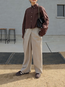 「アイテム（シャツ/ブラウス）」を使った、miisuuzuukiiさん（レディース・162cm）の秋コーディネート