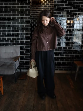 「アイテム（シャツ/ブラウス）」を使った、miisuuzuukiiさん（レディース・162cm）の秋コーディネート