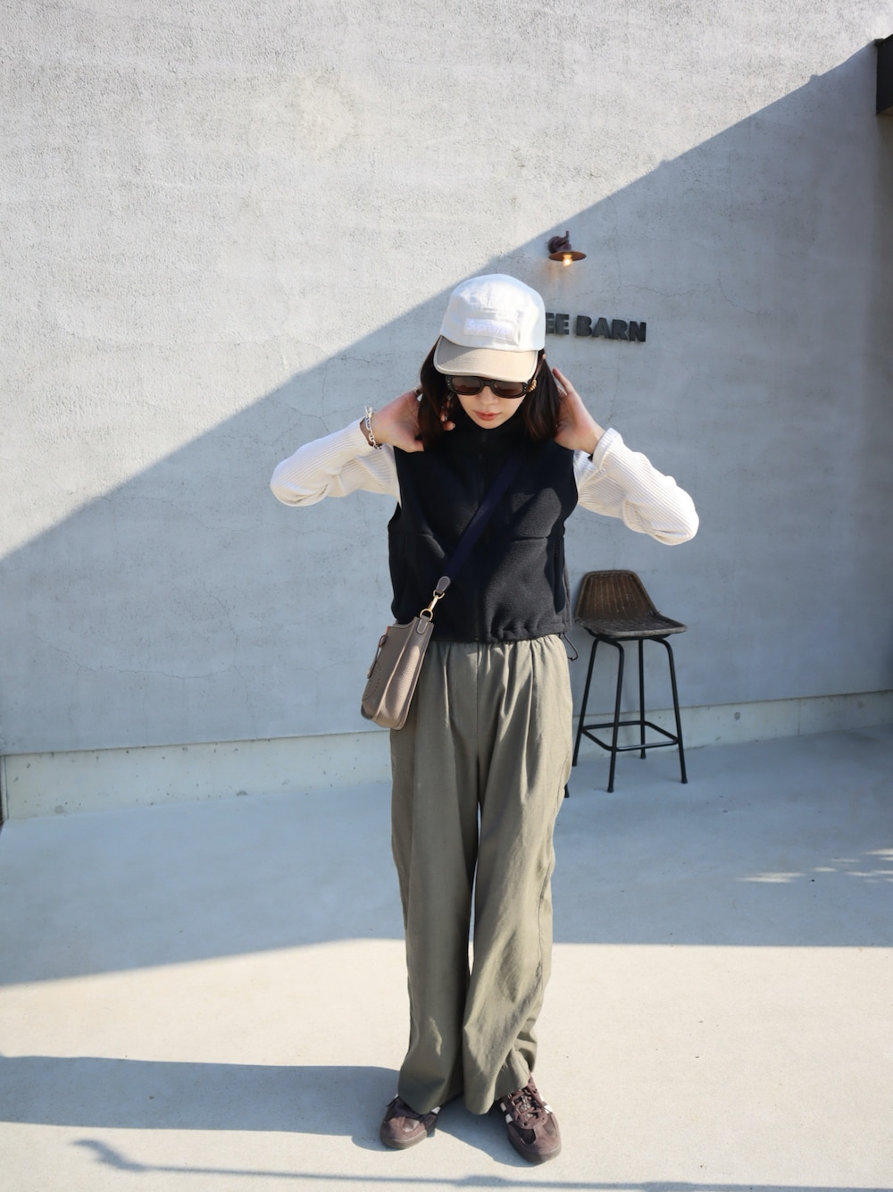 LOEWEのスラックスを使った人気ファッションコーディネート - WEAR