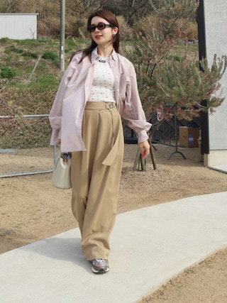 「THREE(スリー)のTHREE シマリング グロー デュオ R(ハイライト/シェーディング)」を使った、miisuuzuukiiさん(レディース・162cm)の春コーディネート