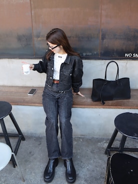 「アイテム（デニムジャケット）」を使った、miisuuzuukiiさん（レディース・162cm）の冬コーディネート