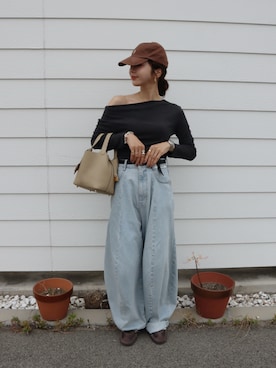 「アイテム（デニムパンツ）」を使った、miisuuzuukiiさん（レディース・162cm）の秋コーディネート